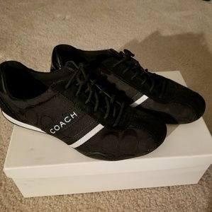 COACH Sneakers